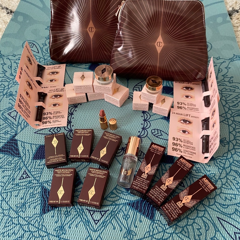 Bundle of 400+ luxury samples